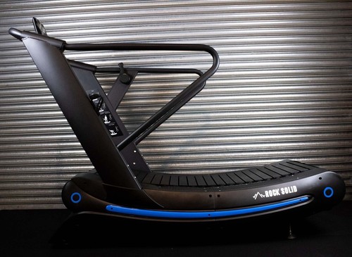 Commercial curve treadmill - curve,